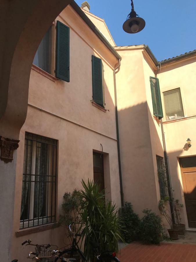Apartament Elena Ferrara Zewnętrze zdjęcie